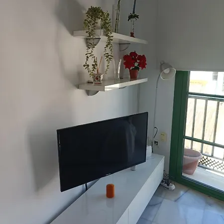 Apartment Alaska Centro Rosaleda Malaga